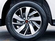 Mitsubishi znak - emblem 56mm black/red