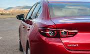 Nápis MAZDA 3 chromový