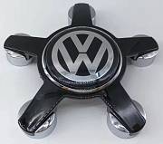 Středové krytky kol 4 kusy - pokličky pro VW 135mm černé
